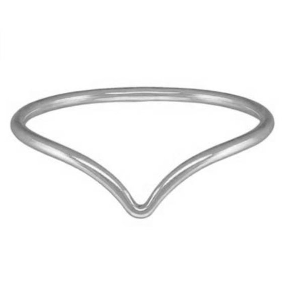 NWT Harper Chevron Ring // Sterling Silver (Size 6) - Picture 1 of 2